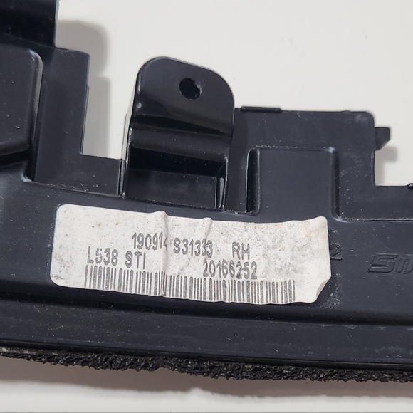 Land Rover Range Rover Sport Side Mirror OEM LED Indicators - L/R - Picture 10 of 10